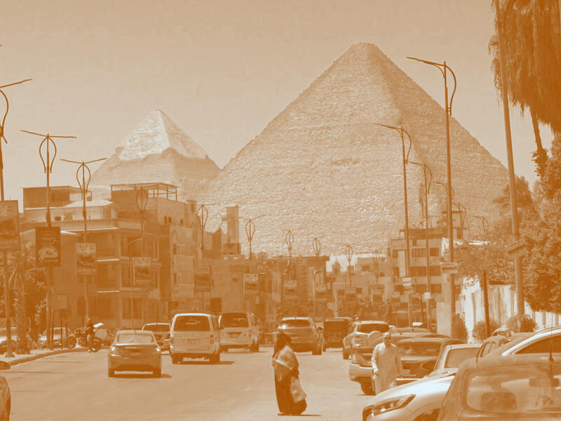 كيف تحوّل الدين العام في مصر إلى قناة ضخمة لإعادة توزيع الدخل من أسفل إلى أعلى؟